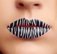 /products/docasne-tetovani-na-rty-lip-tattoo-3/